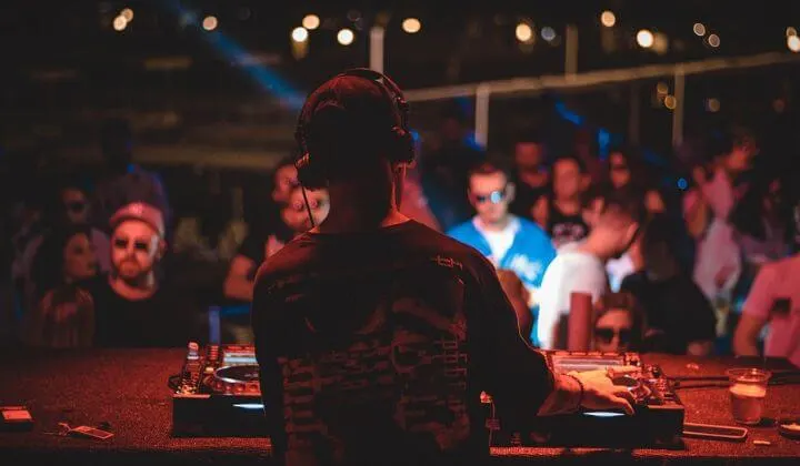 DJ Performance by Super Psychos